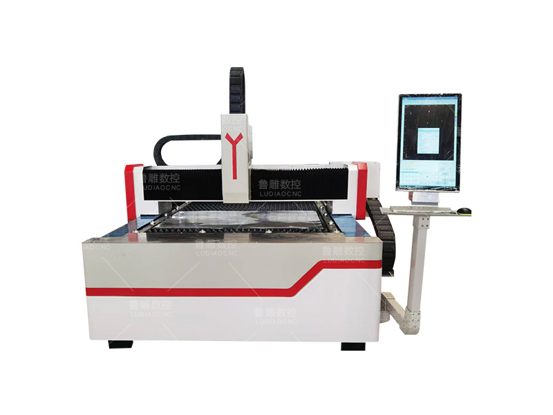 1325激光切割機(jī)白色配微機(jī)灰紅色中性 1325激光切割機(jī)白色配微機(jī)灰紅色中性